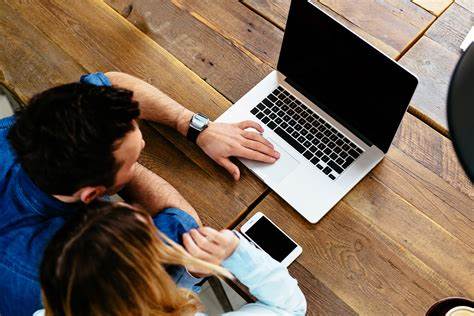 El número de usuarios de internet en el mundo crece 7.3% y alcanza los 4.660 millones en 2021